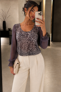 Blusa Mujer (Closet) · modelo