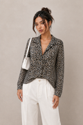 Camisa Mujer (Closet) · modelo